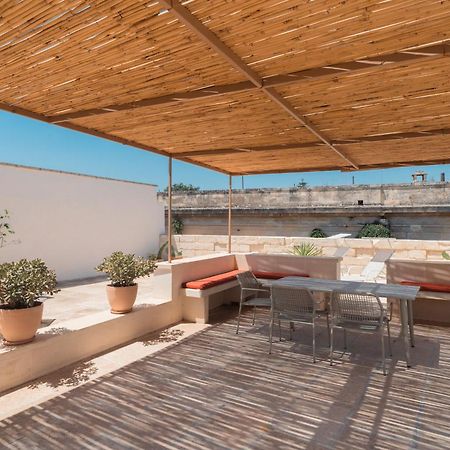 Lotus Apartment & Rooftop By Residence Colibri Lecce Buitenkant foto